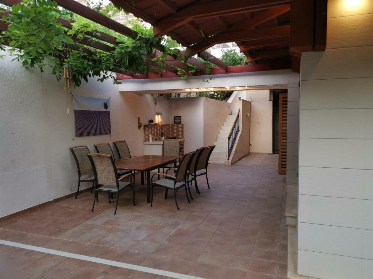 Villa V&D Milna  Exterior photo